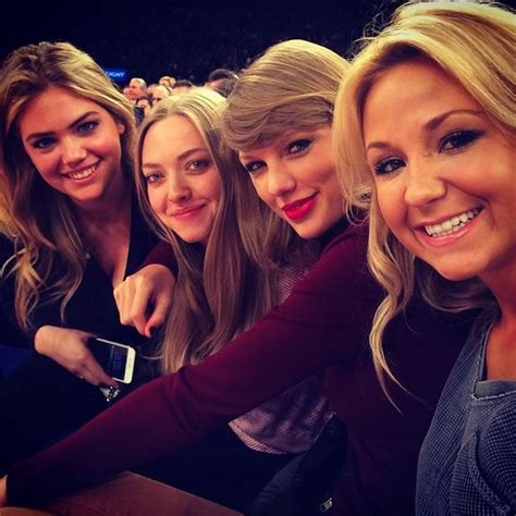 taylor swift and her friends